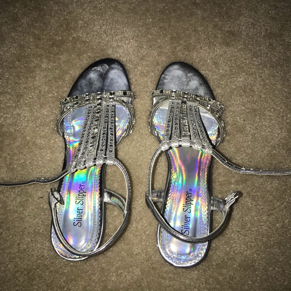Dress shoes